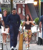 Access_Kardashian_03.jpg