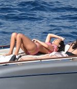 Access_Kardashian_015.jpg