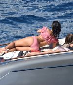 Access_Kardashian_017.jpg