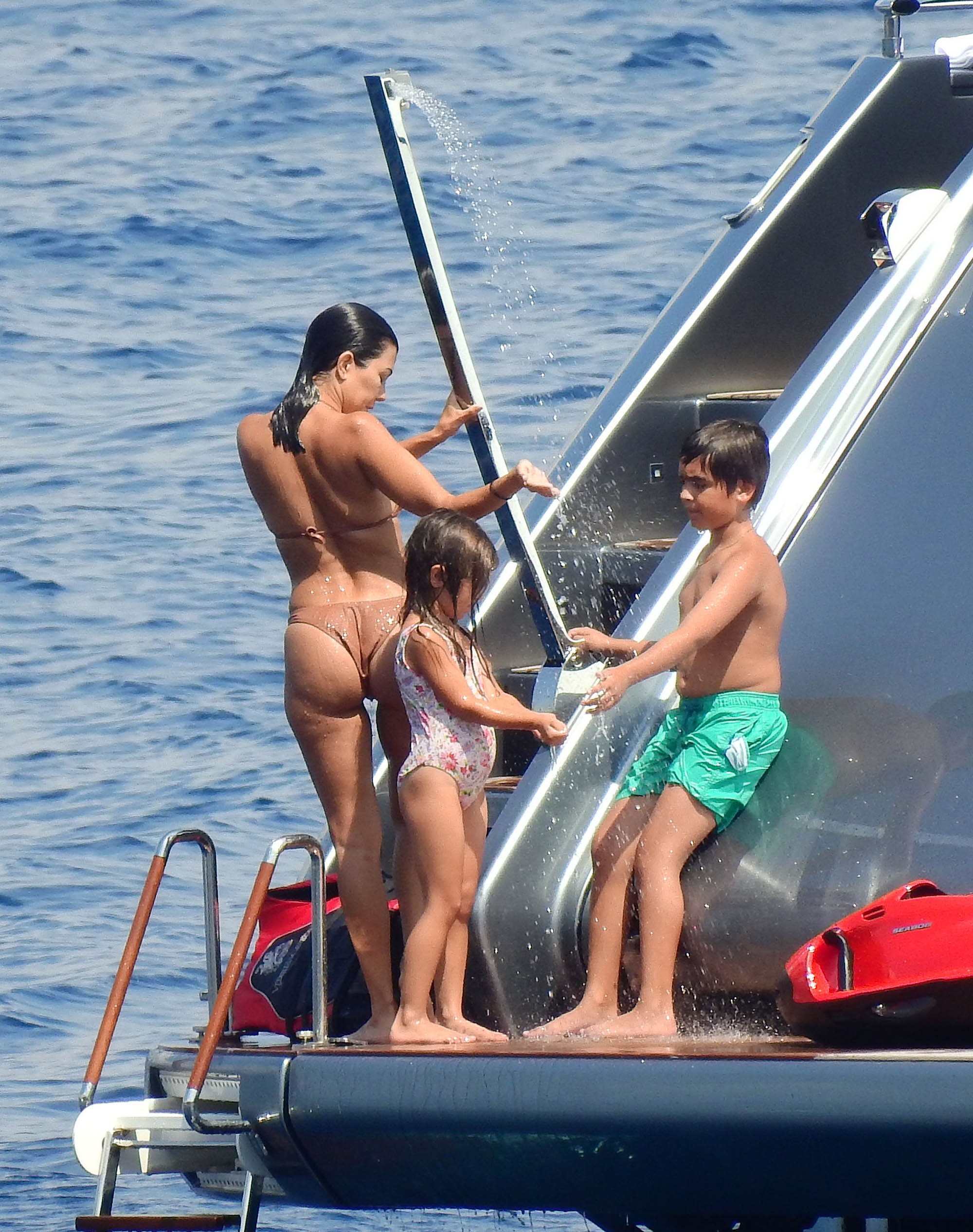 Access_Kardashian_04.jpg