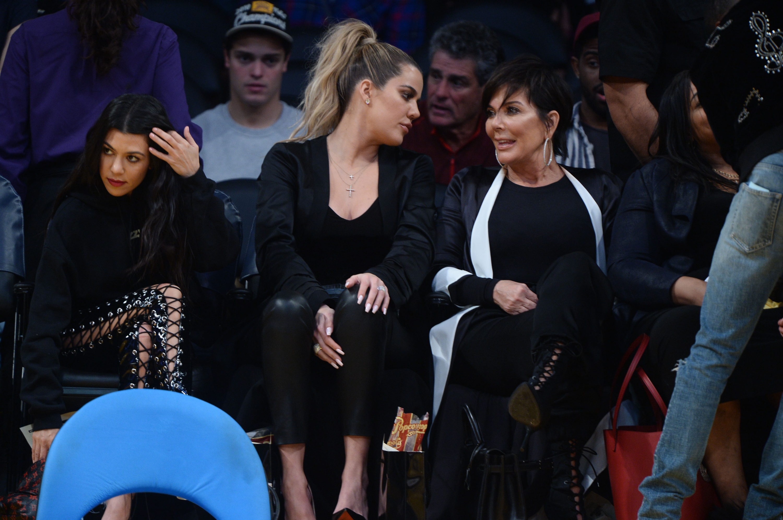 Access_Kardashian_010.jpg