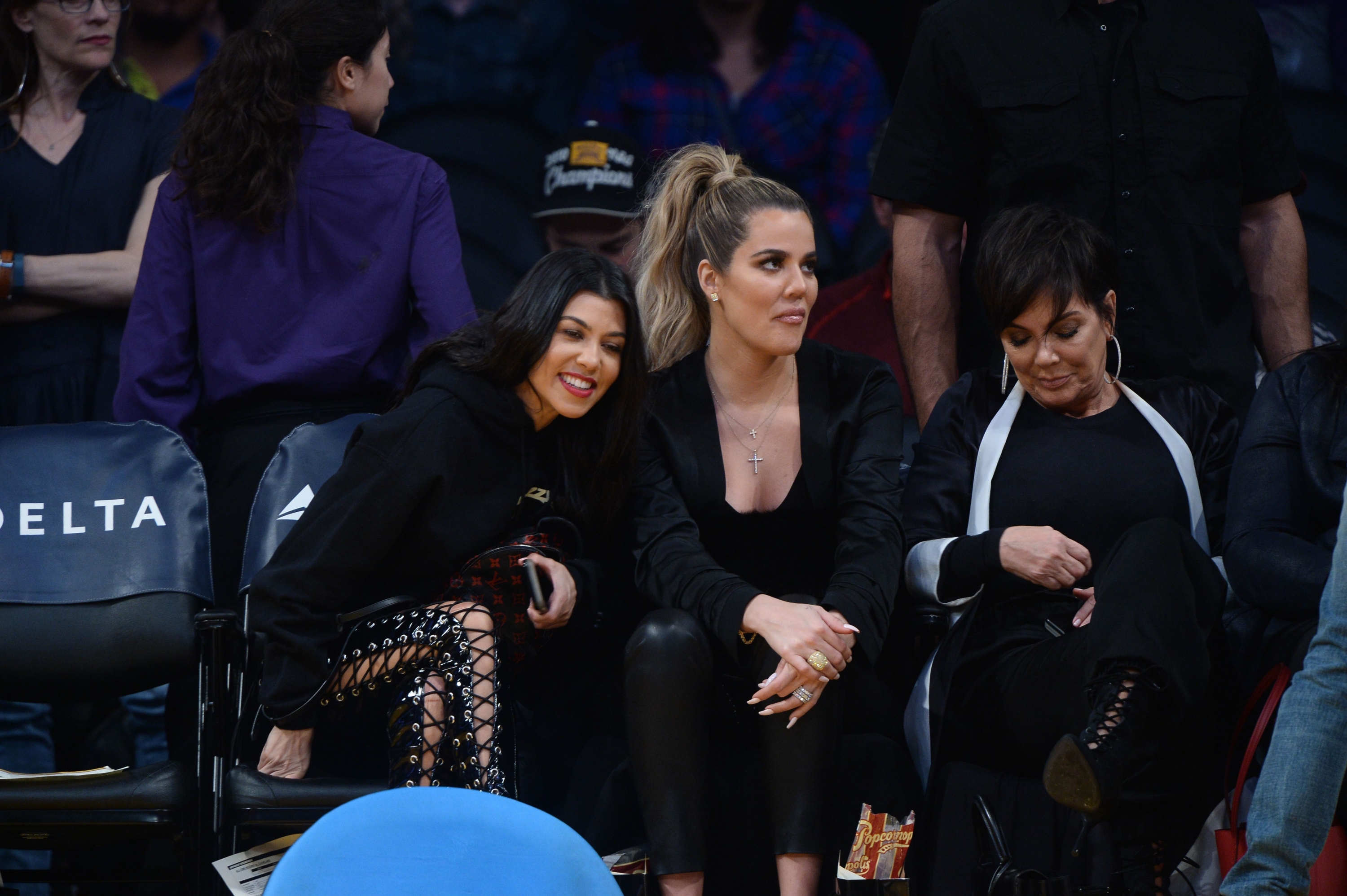 Access_Kardashian_030.jpg