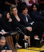 Access_Kardashian_001.jpg