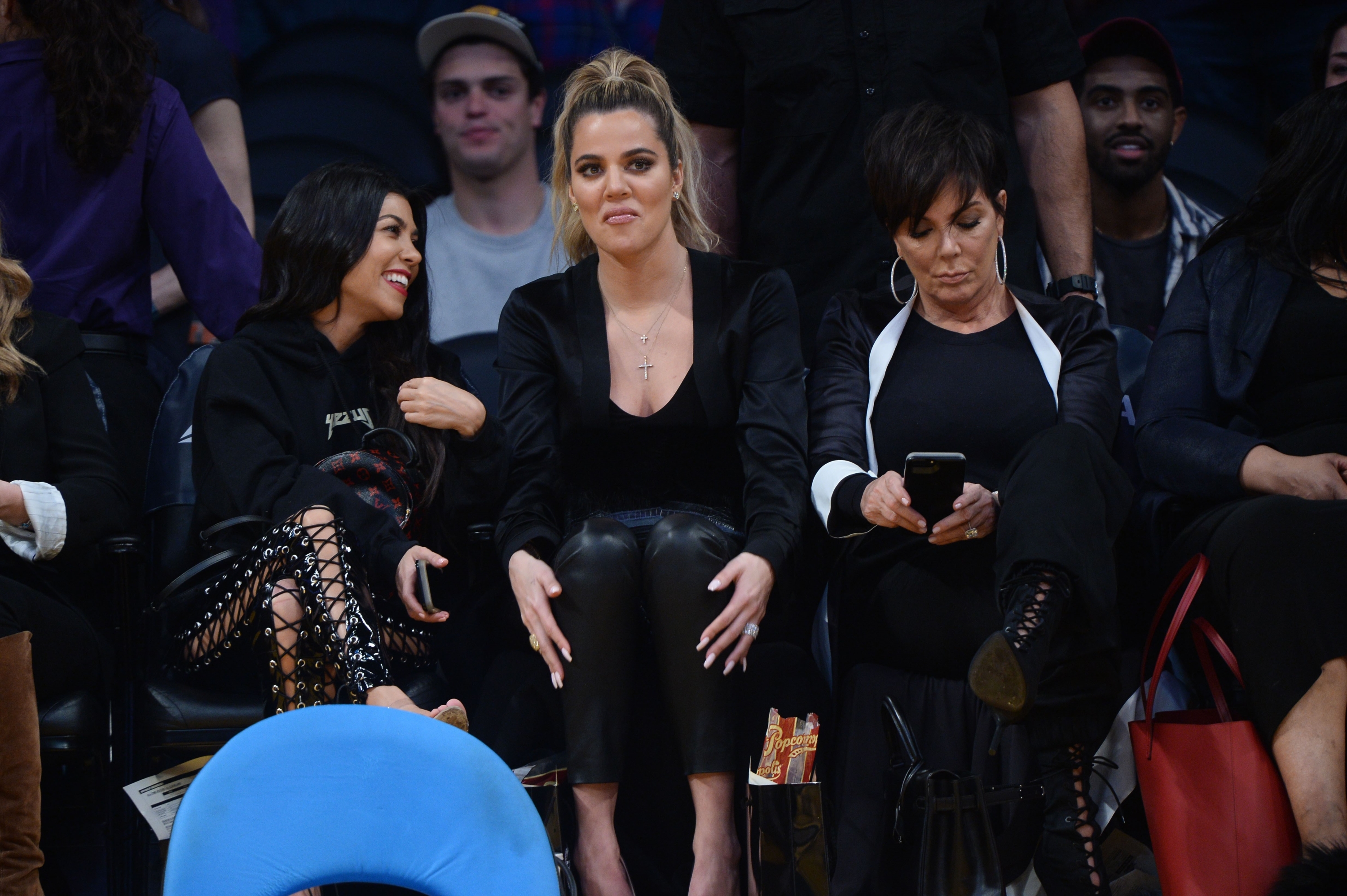 Access_Kardashian_008.jpg
