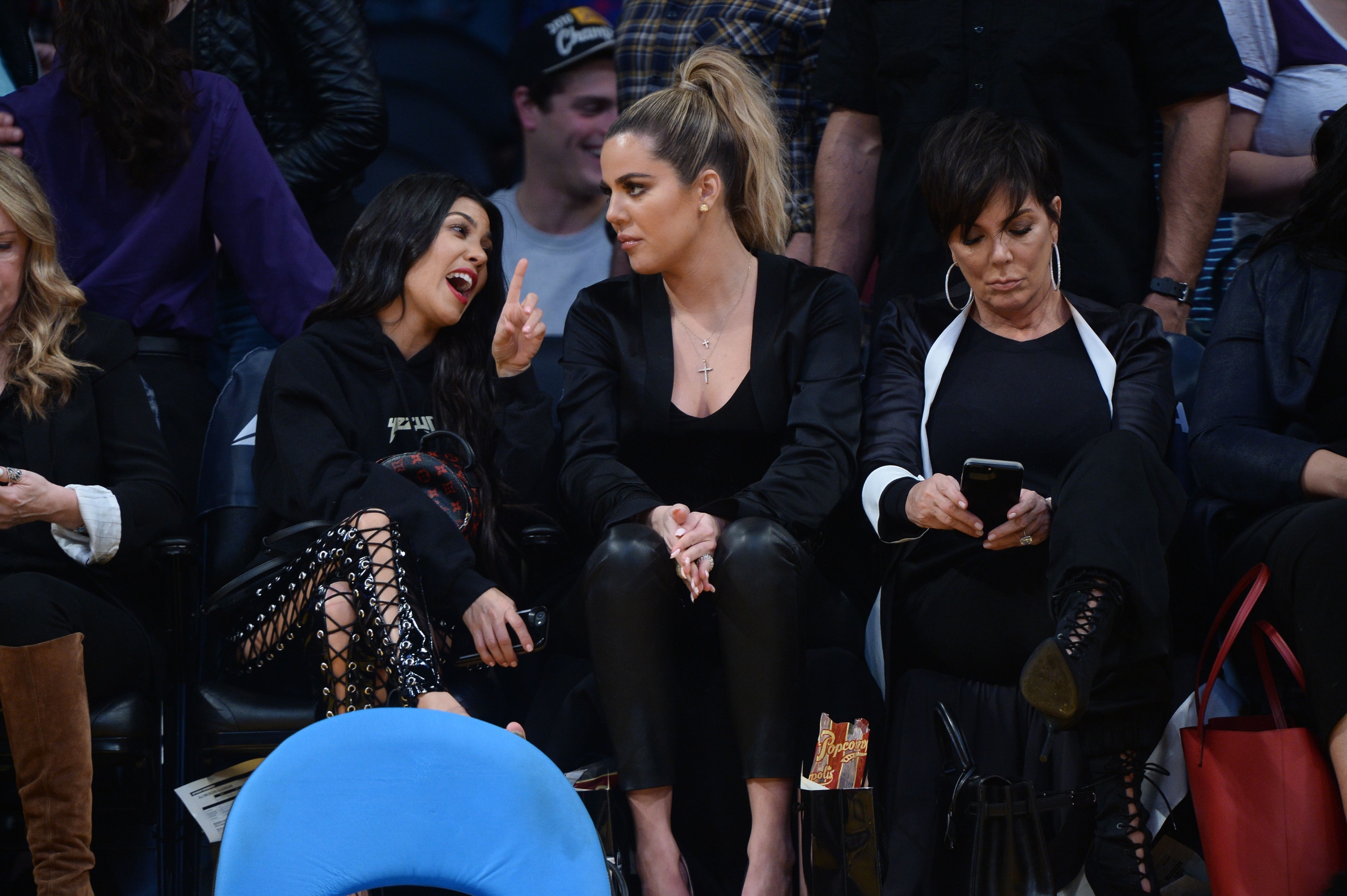 Access_Kardashian_022.jpg