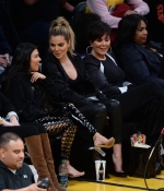 Access_Kardashian_004.jpg