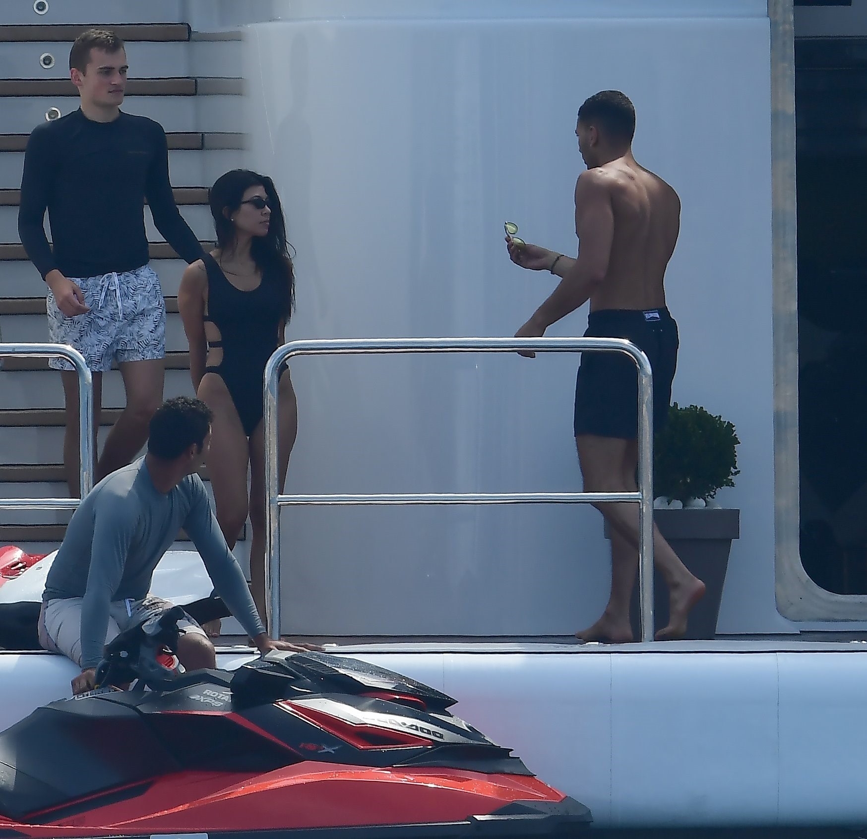 Access_Kardashian_09.jpg