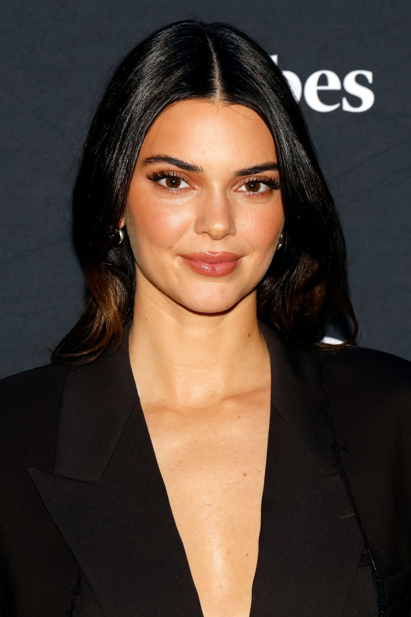 Access_Kardashian_01.jpg
