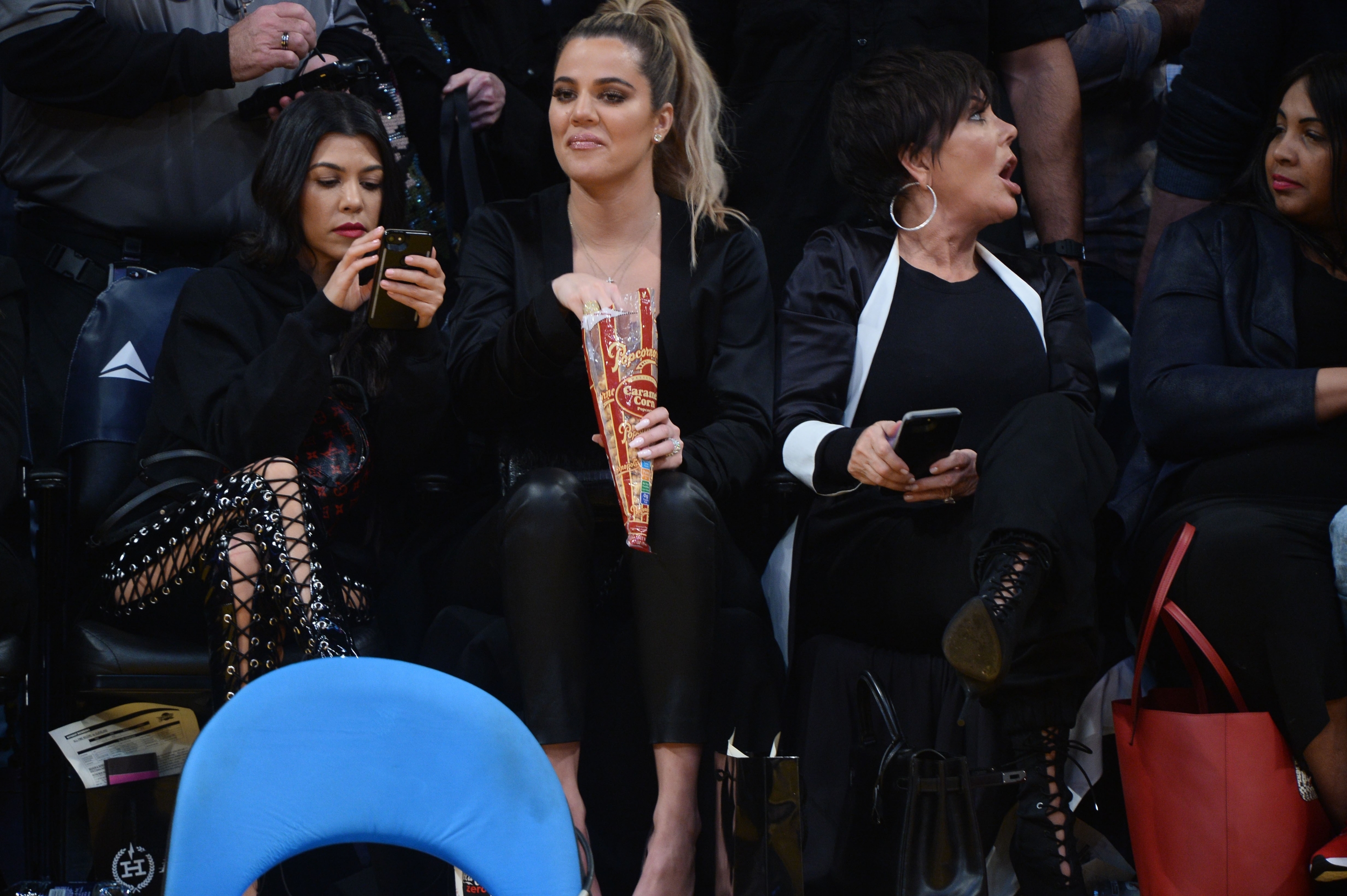 Access_Kardashian_014.jpg