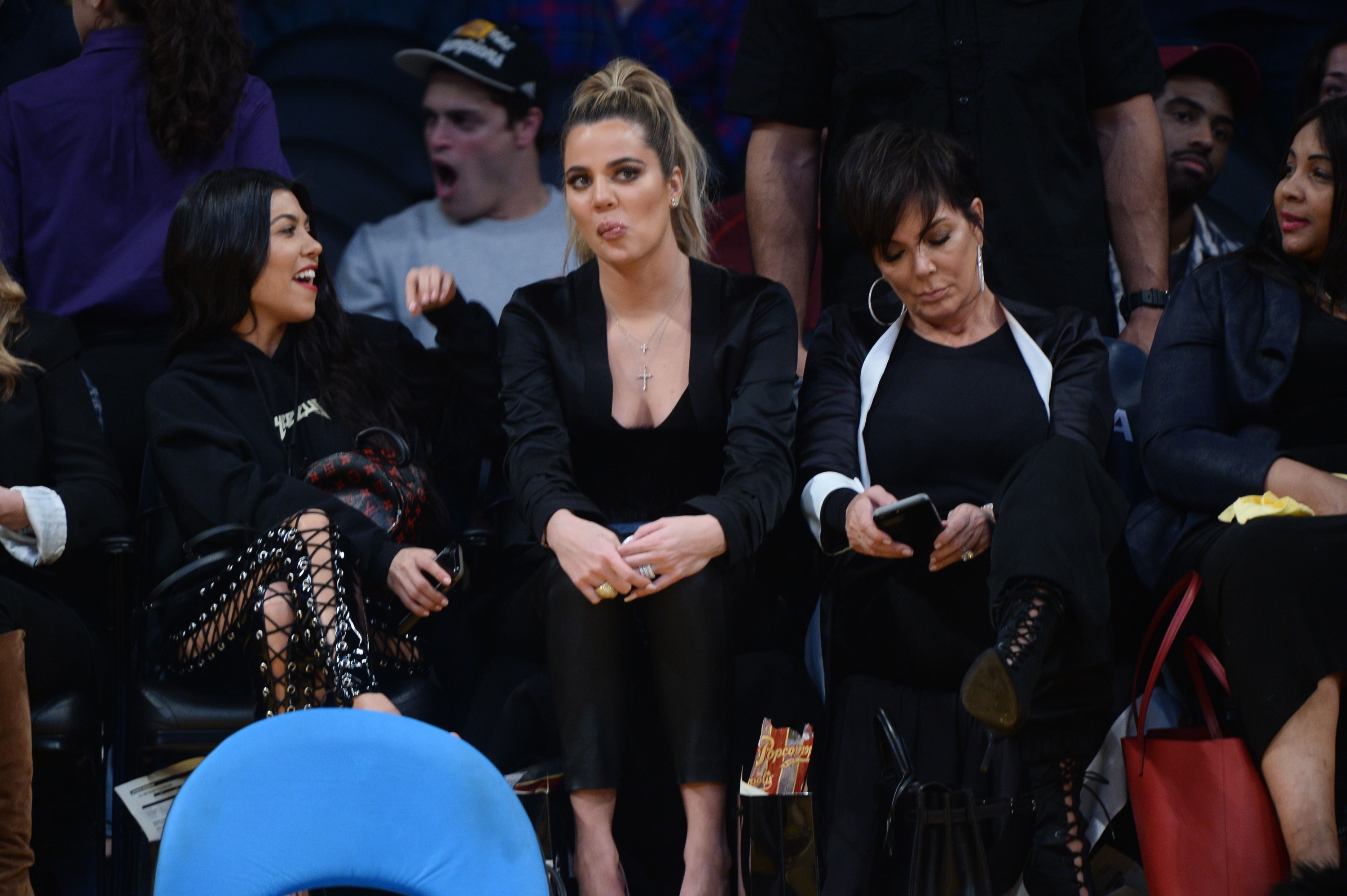 Access_Kardashian_020.jpg