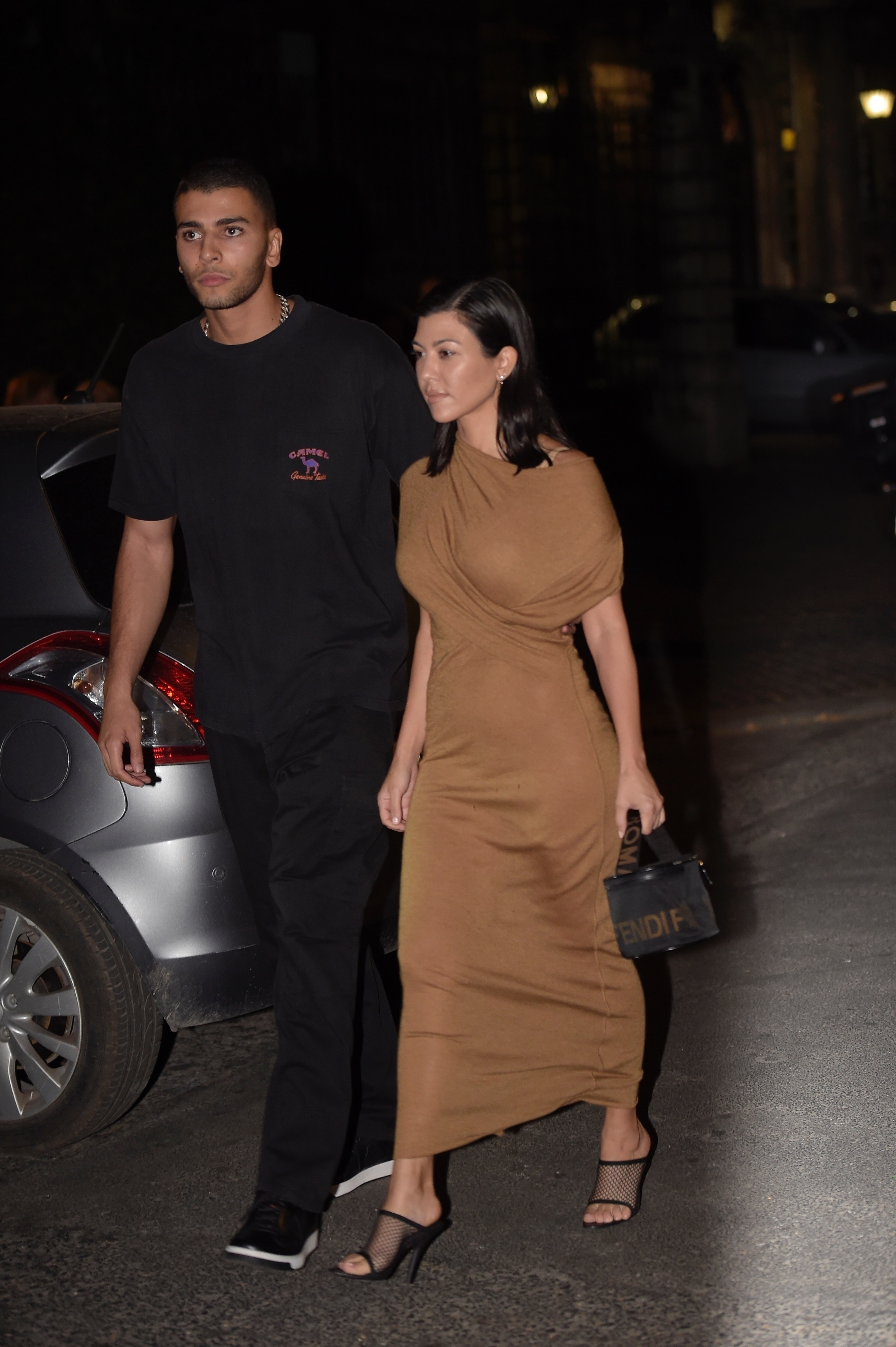 Access_Kardashian_02.jpg