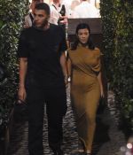 Access_Kardashian_07.jpg