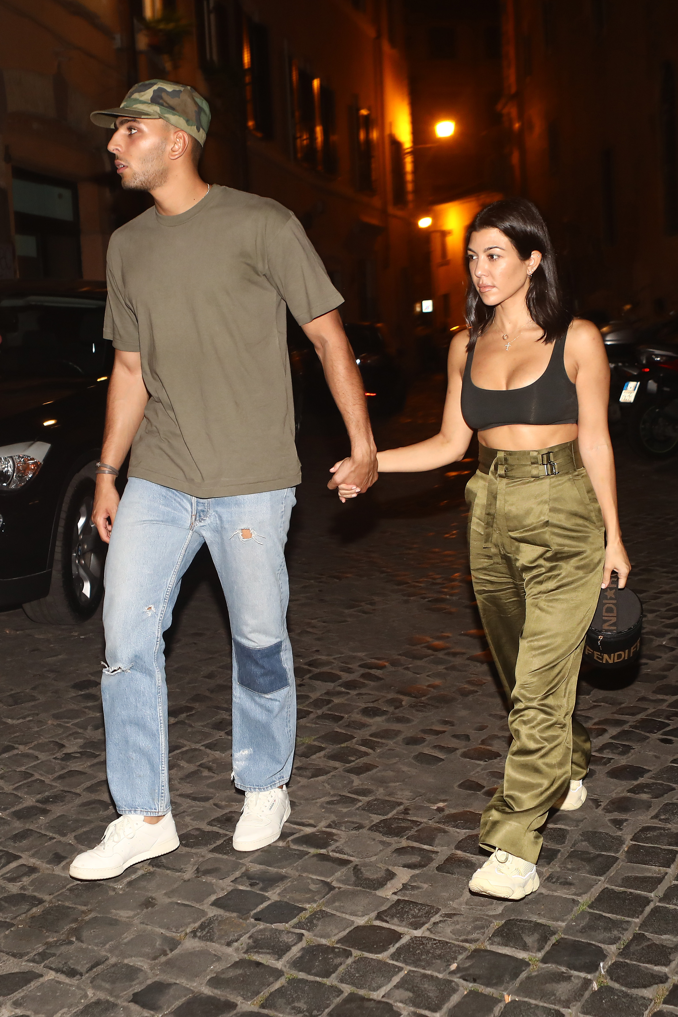Access_Kardashian_07.jpg