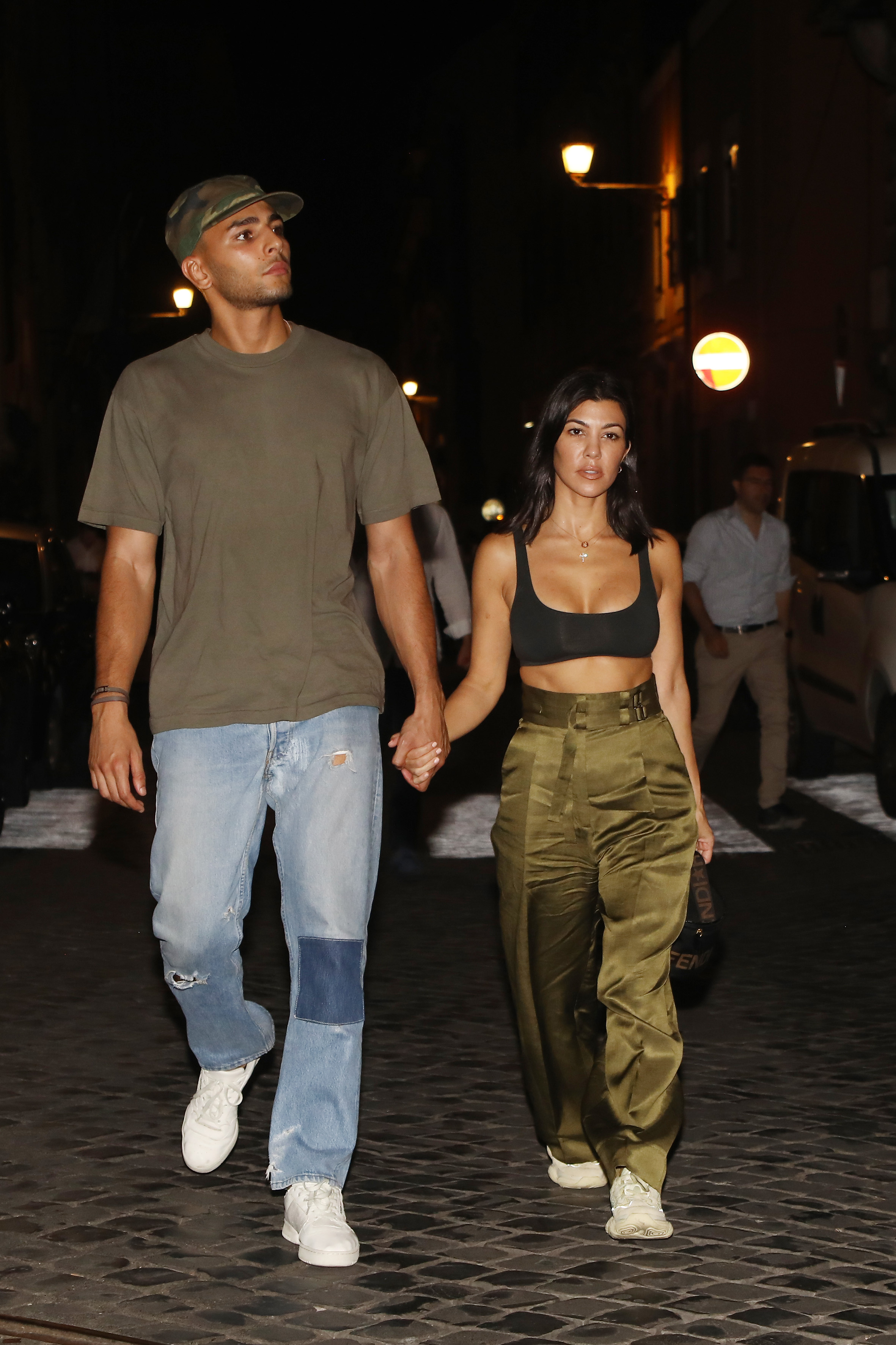 Access_Kardashian_08.jpg