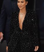 Access_Kardashian_01.jpg
