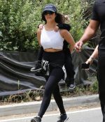 Access_Kardashian_02.jpg
