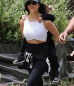 Access_Kardashian_05.jpg