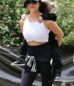 Access_Kardashian_06.jpg