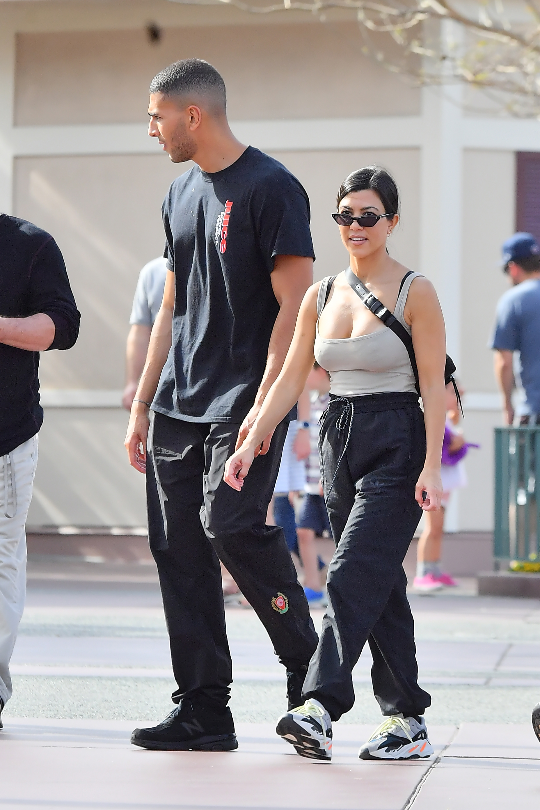 Access_Kardashian_04.jpg