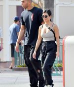 Access_Kardashian_01.jpg