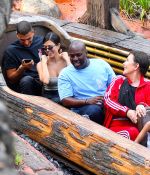 Access_Kardashian_010.jpg