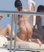 Access_Kardashian_026.jpeg