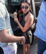 Access_Kardashian_014.jpg
