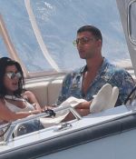 Access_Kardashian_022.jpg