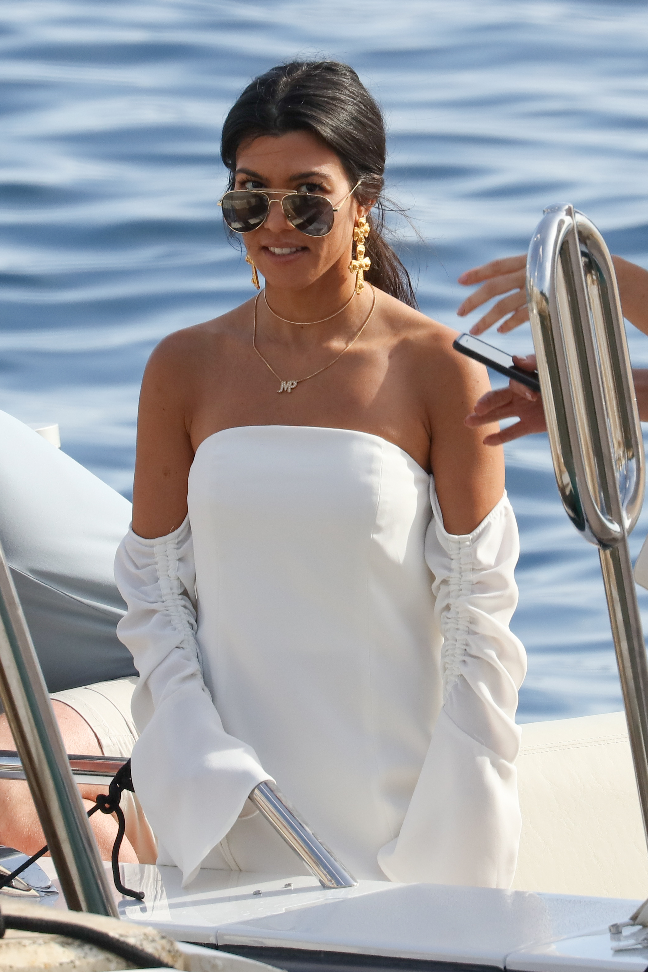 Access_Kardashian_05.jpg