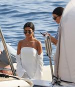 Access_Kardashian_06.jpg