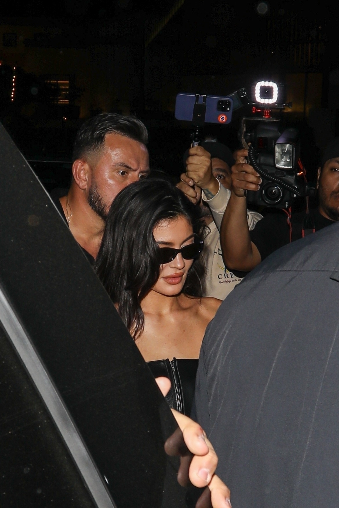 Access_Kardashian_5.jpg