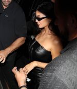 Access_Kardashian_10.jpg