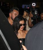 Access_Kardashian_5.jpg