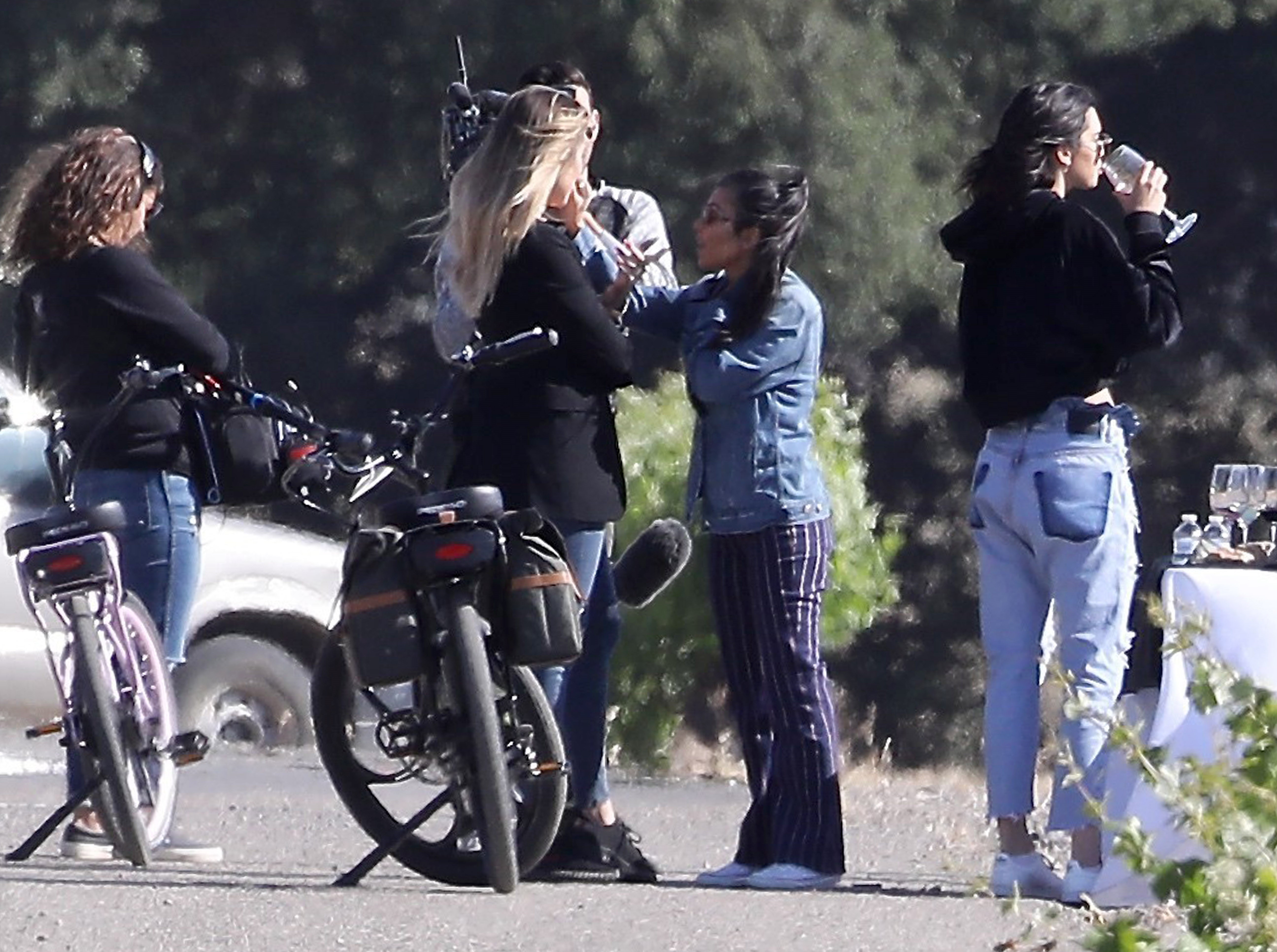 Access_Kardashian_07.jpg