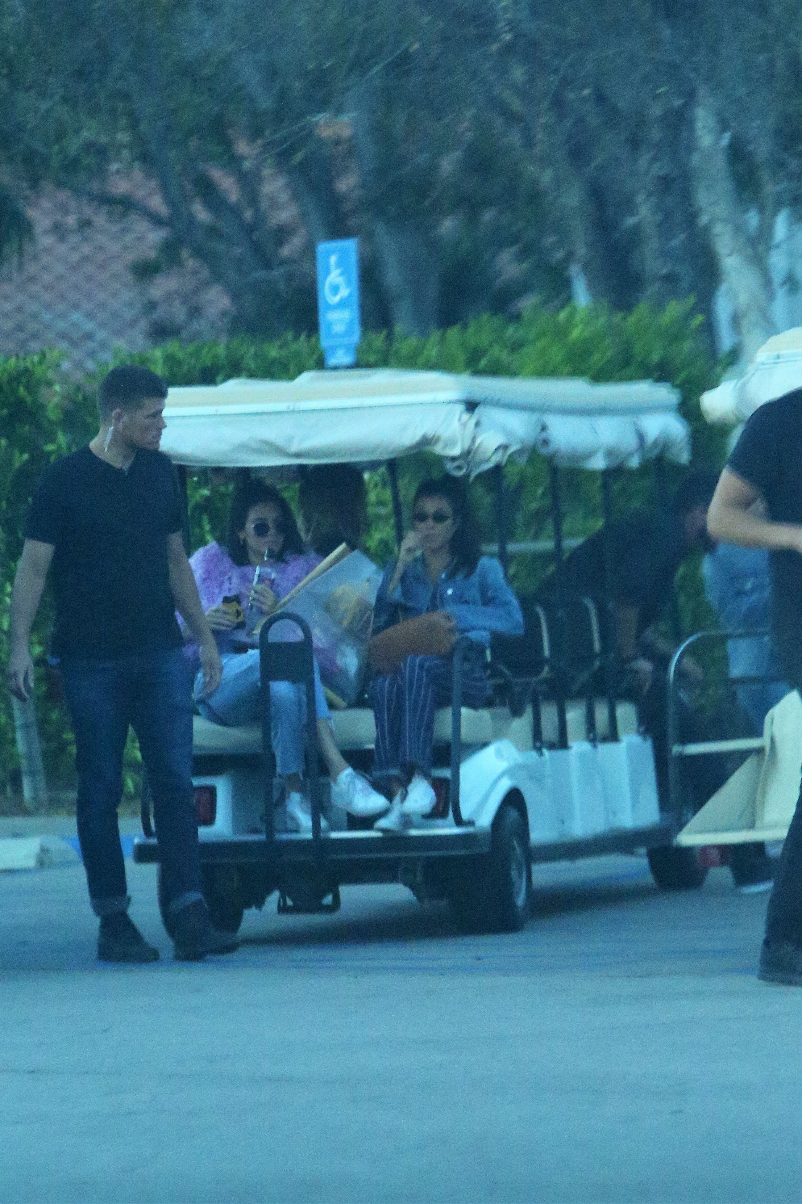 Access_Kardashian_011.jpeg
