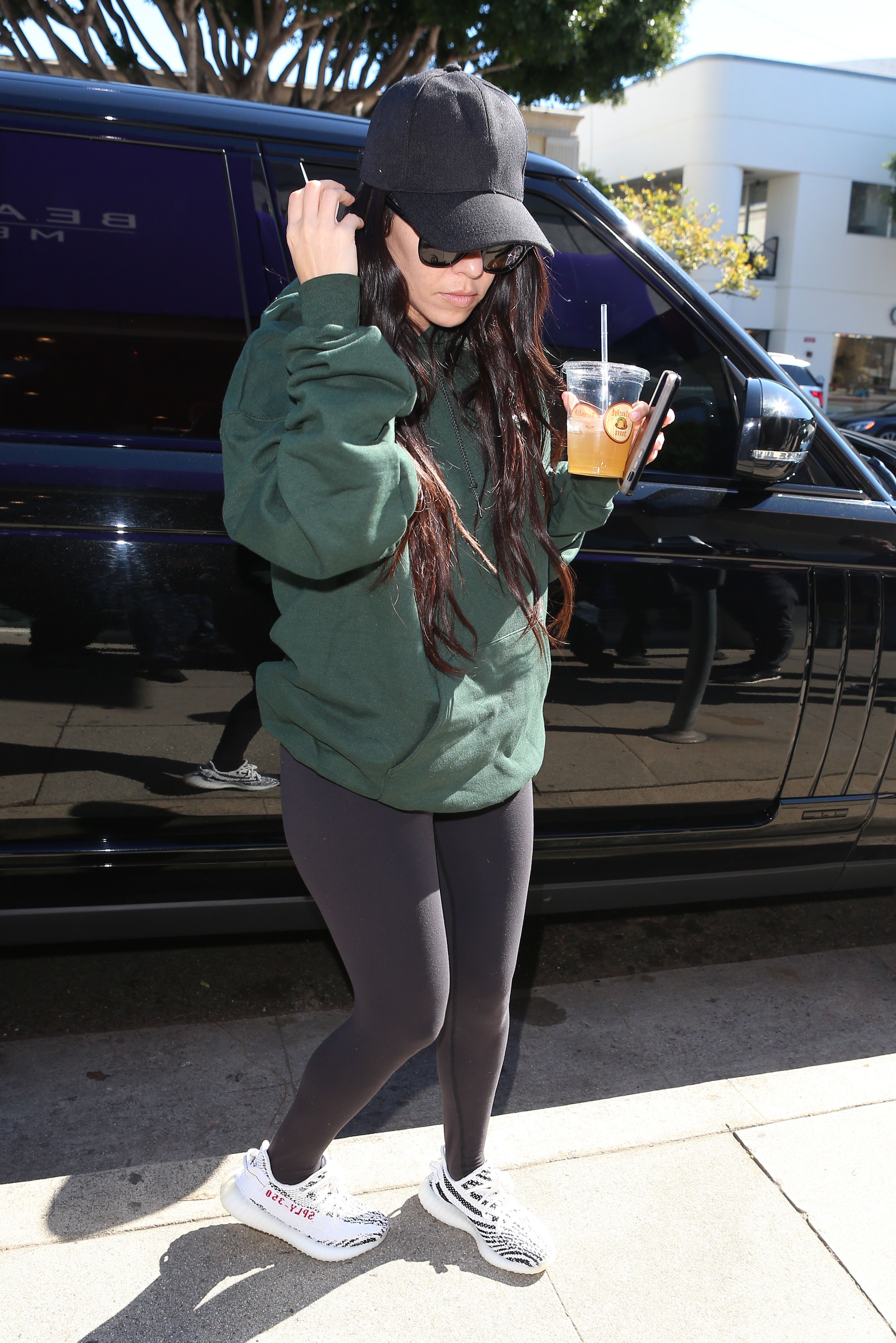 Access_Kardashian_07.jpg