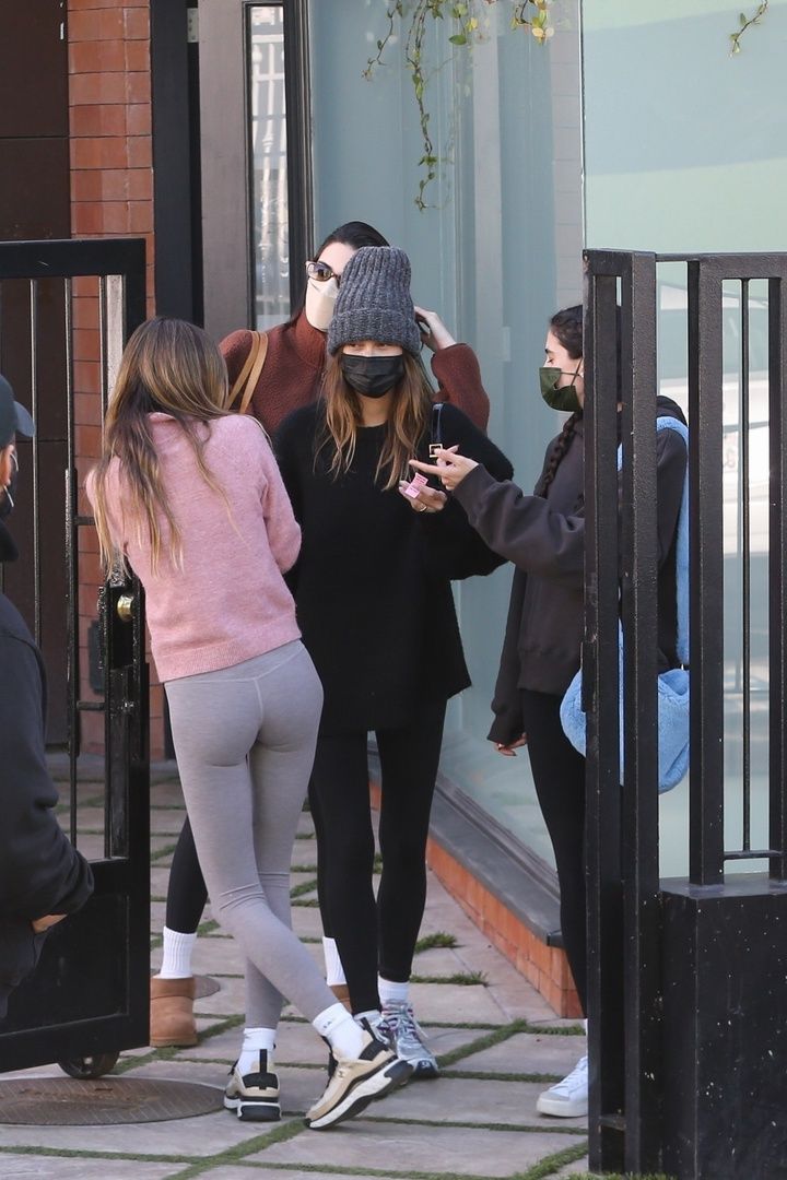 Access_Kardashians_003.jpg