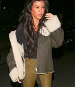 Access_Kardashian_06.jpg