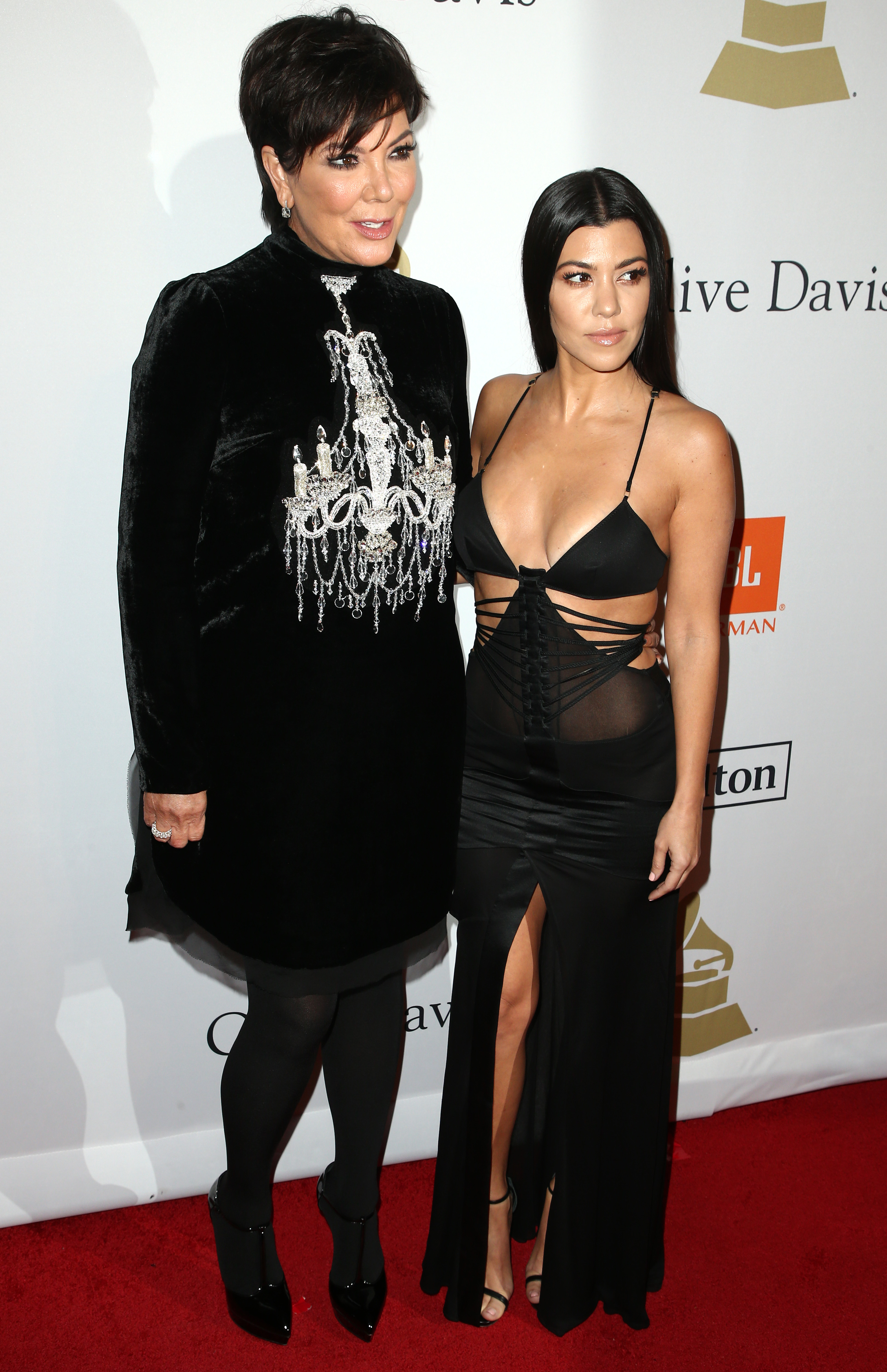 Access_Kardashian_02.jpg