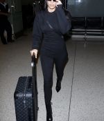 Access_Kardashian_03.jpg