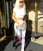 Access_Kardashian_001.jpg