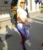 Access_Kardashian_002.jpg