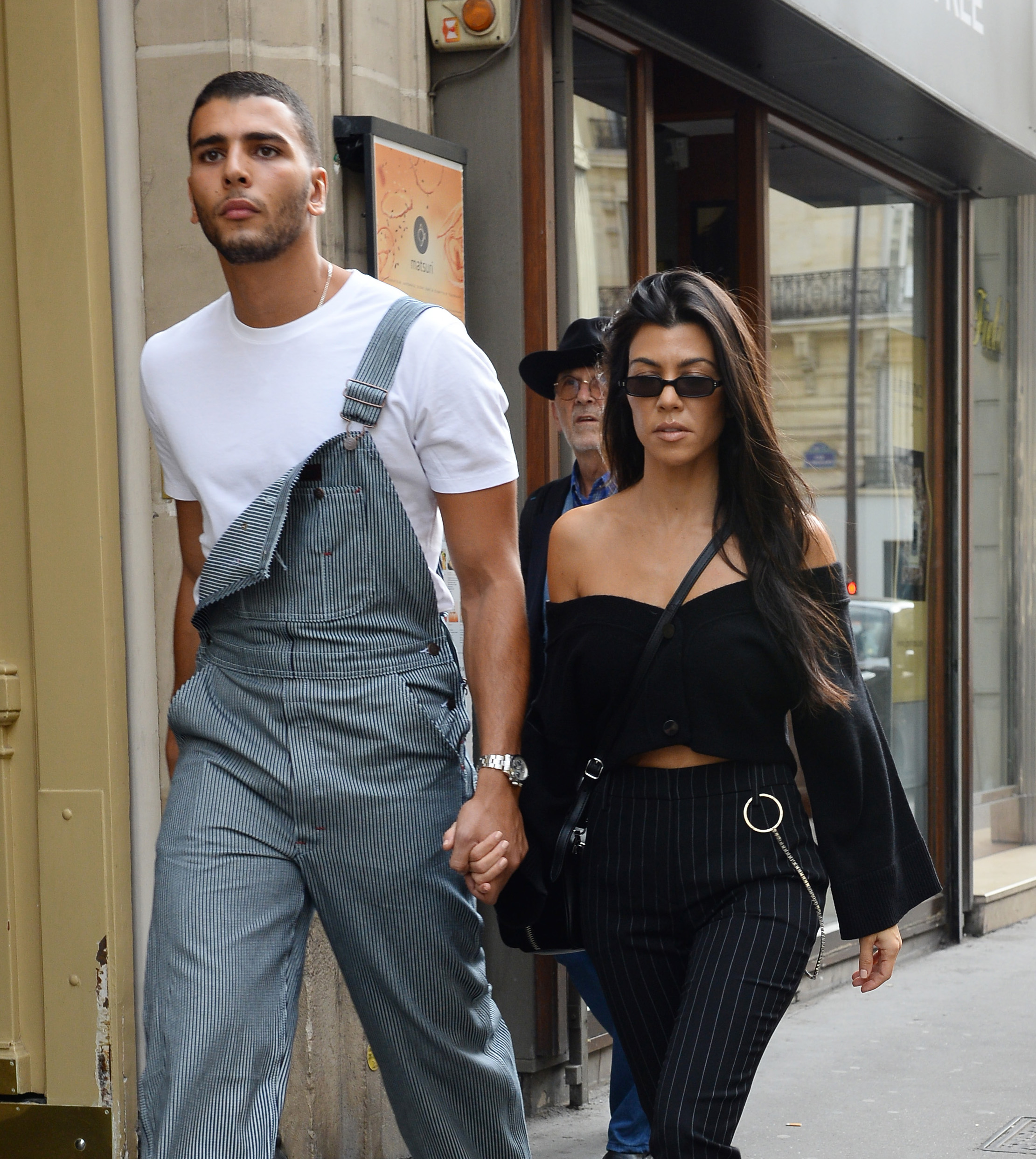 Access_Kardashian_01.jpg