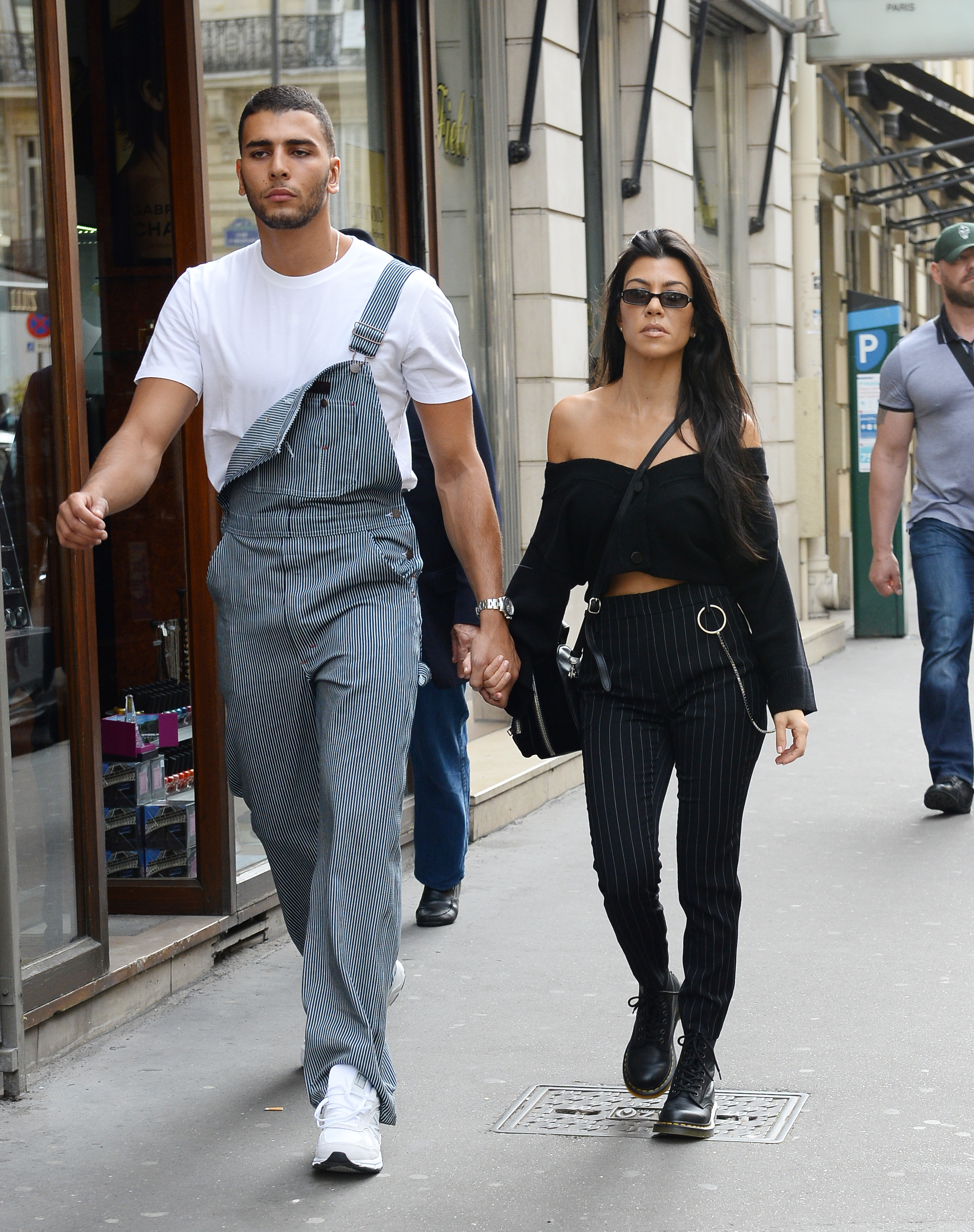 Access_Kardashian_02.jpg