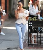 Access_Kardashian_02.jpg