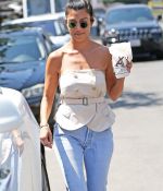 Access_Kardashian_06.jpg