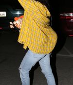 Access_Kardashian_03.jpg