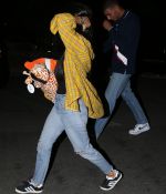 Access_Kardashian_04.jpg