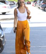 Access_Kardashian_01.jpg