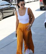 Access_Kardashian_05.jpg